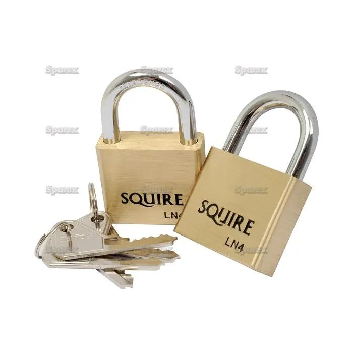 Squire Solid Brass Lion Range Padlock - Brons, Body width: 39.5mm (Security rating: 3)
